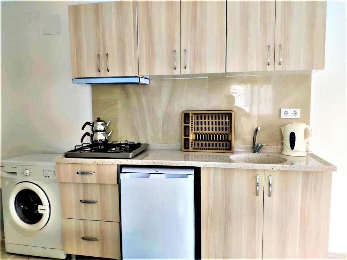 Gurkan Apart Hotel Далян Екстериор снимка