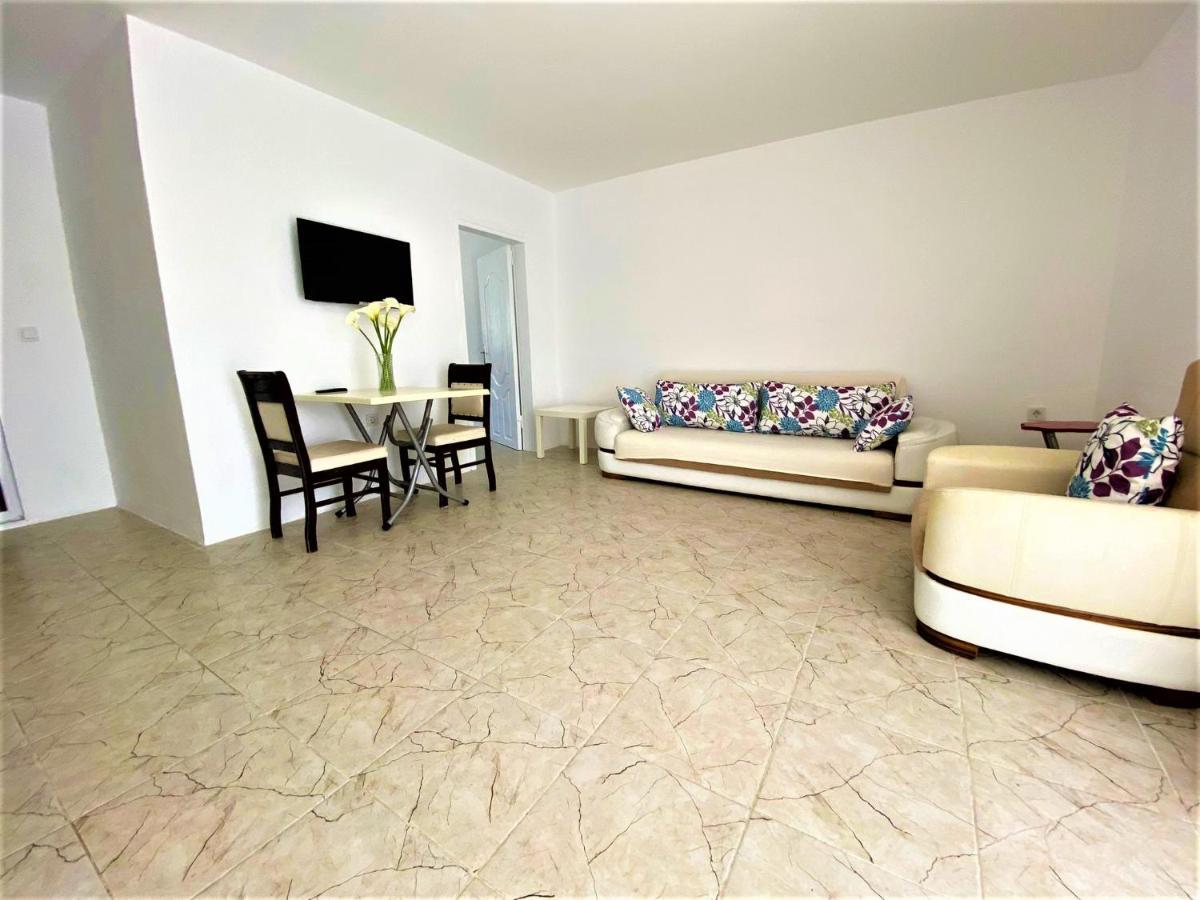 Gurkan Apart Hotel Далян Екстериор снимка