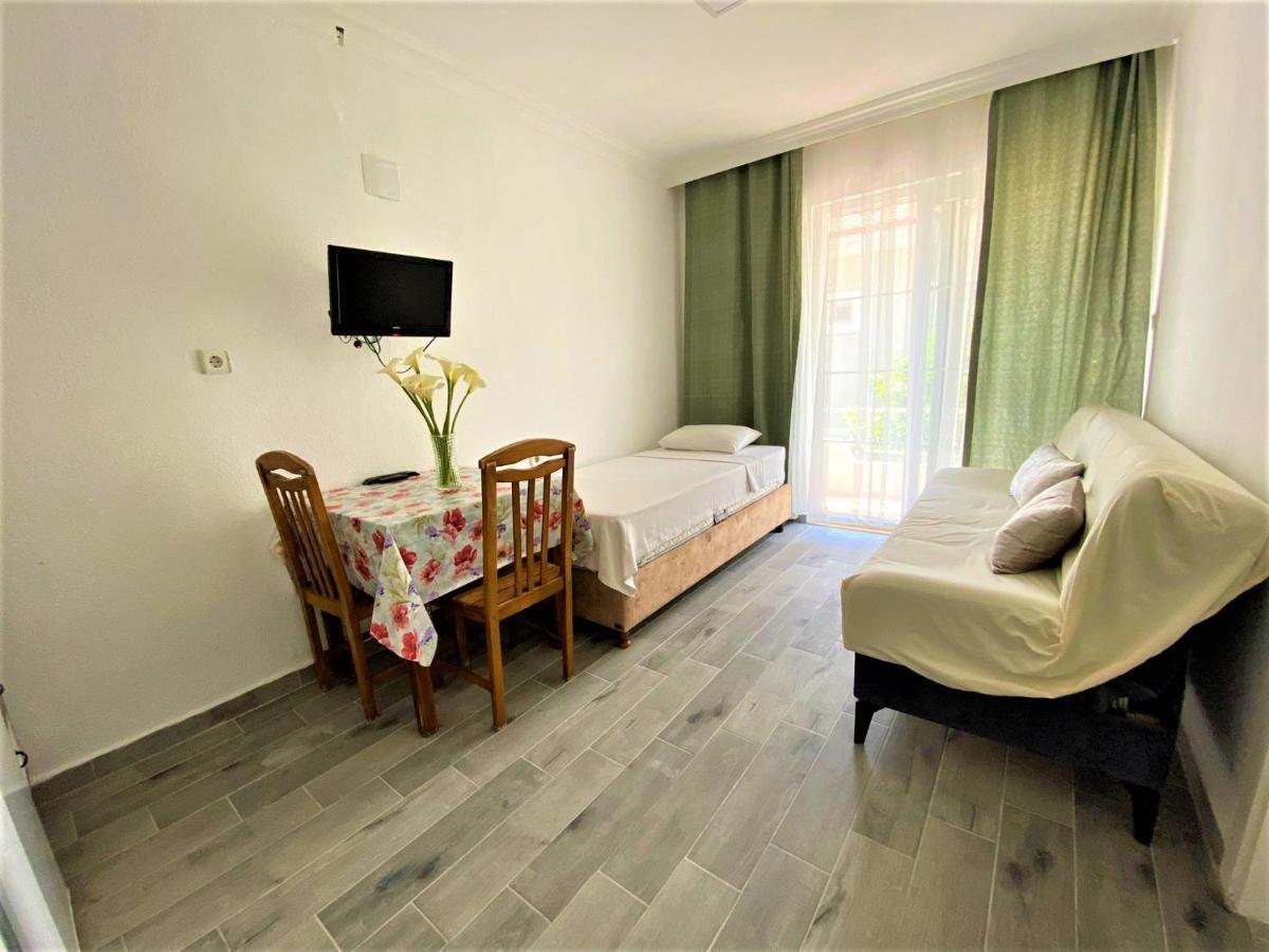 Gurkan Apart Hotel Далян Екстериор снимка