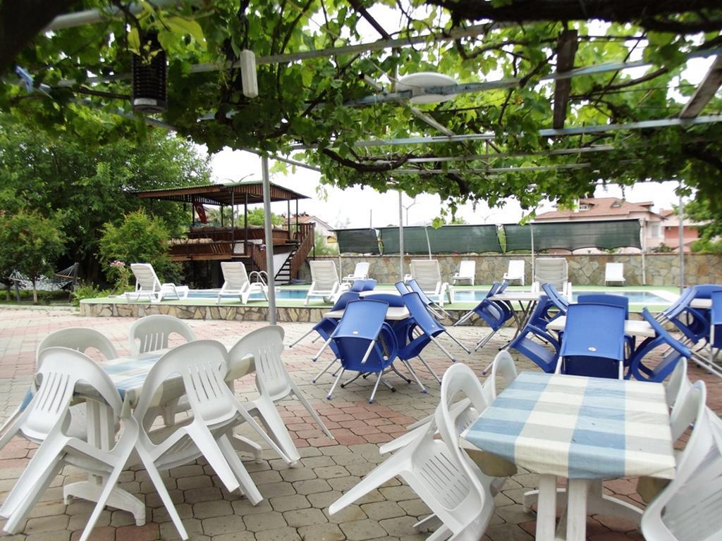 Gurkan Apart Hotel Далян Екстериор снимка