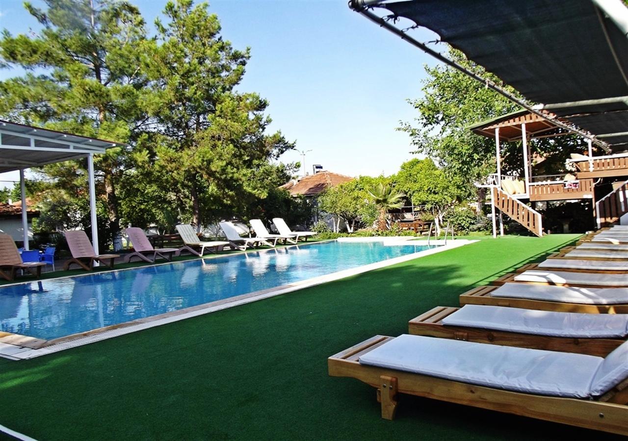Gurkan Apart Hotel Далян Екстериор снимка